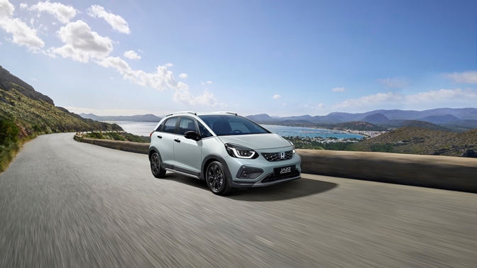 Honda - JAZZ FULL HYBRID - Richiedi test drive